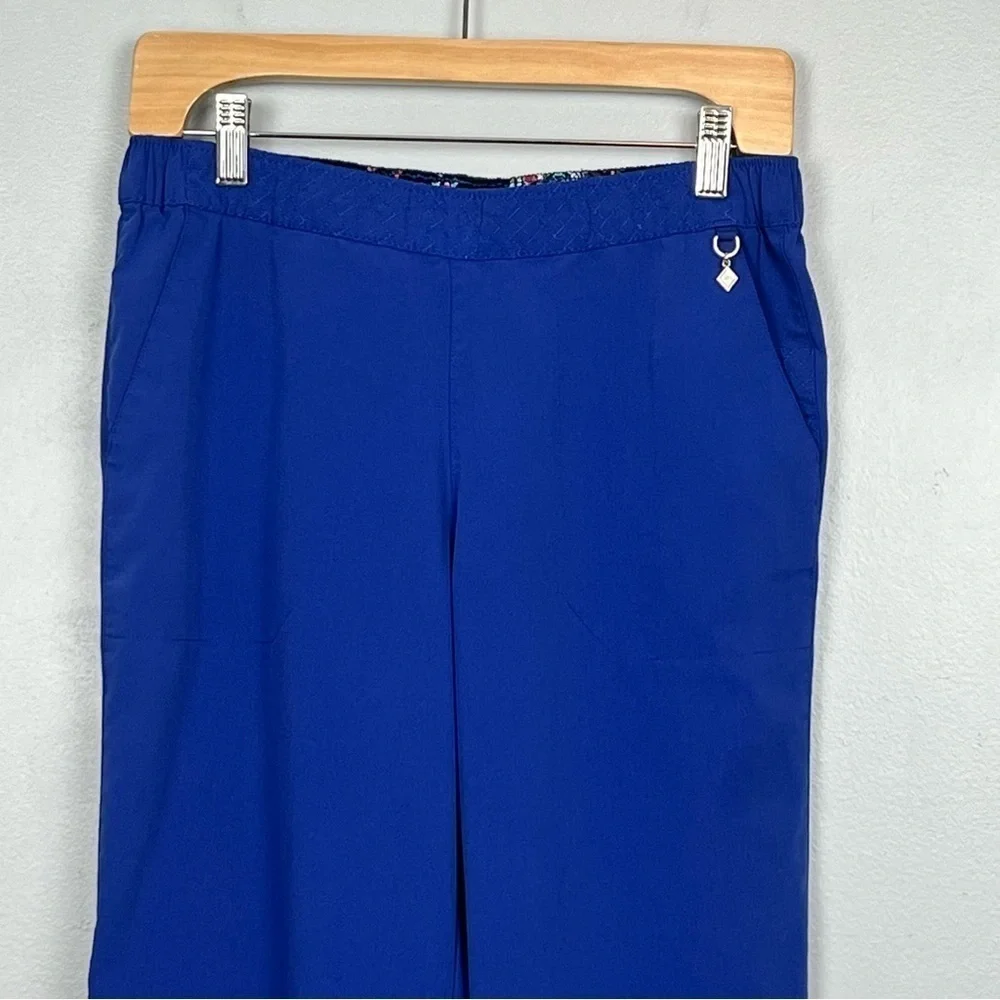 Vera Bradley blue elastic waist pullon scrub pants, medium petite.